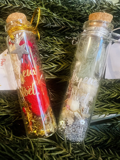 Atelier « Fioles à suspendre en fleurs séchées » spécial enfants