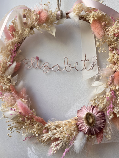 Atelier Couronne murale personnalisée en fleurs séchées