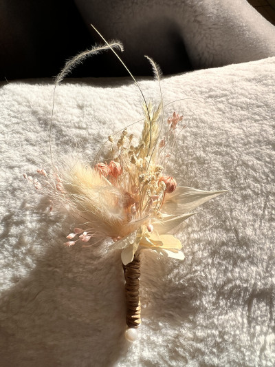 Boutonnière de Marié Méditerranéen