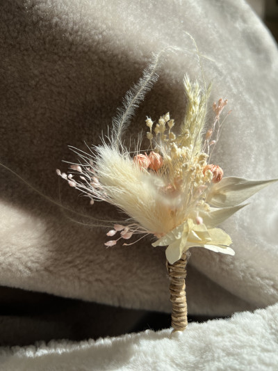 Boutonnière de Marié Méditerranéen